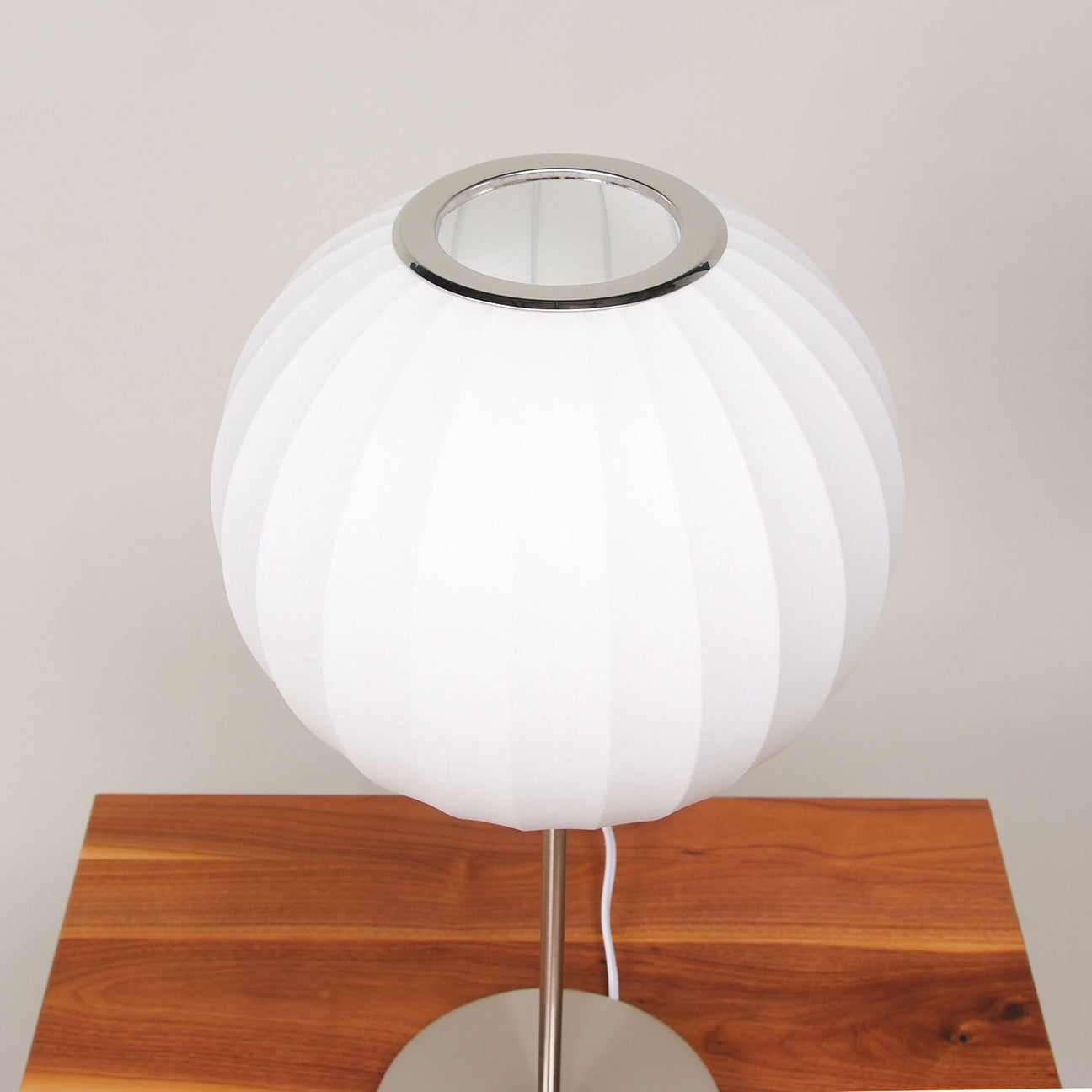 George Nelson Style: Bubble Table Lamp - Walnut Base